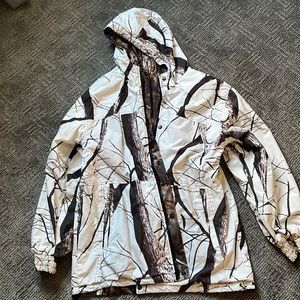 Hunting jacket is reversible. Men’s large